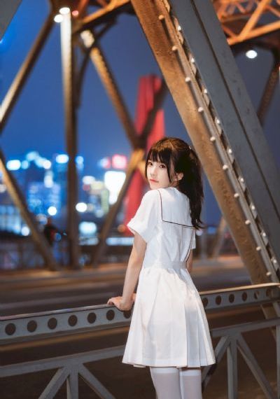 老师美女被吸乳得到大胸动漫_超清电影完整版在线观看