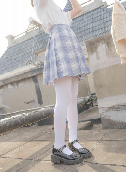 笼中女囚剧情_BD英语电影在线观看