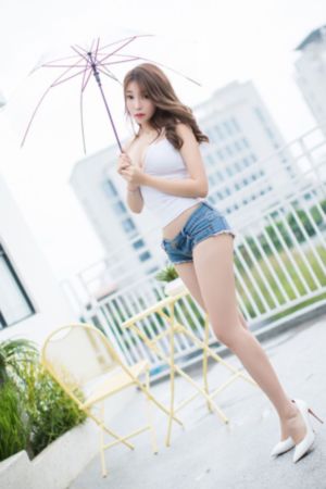 丝袜娇妻1一15_国产剧电影在线观看