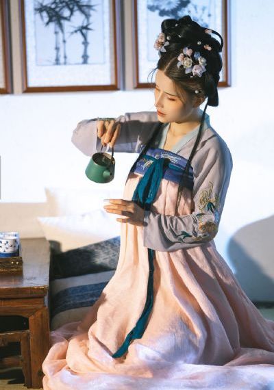 功夫姐妹_720免费观看超清